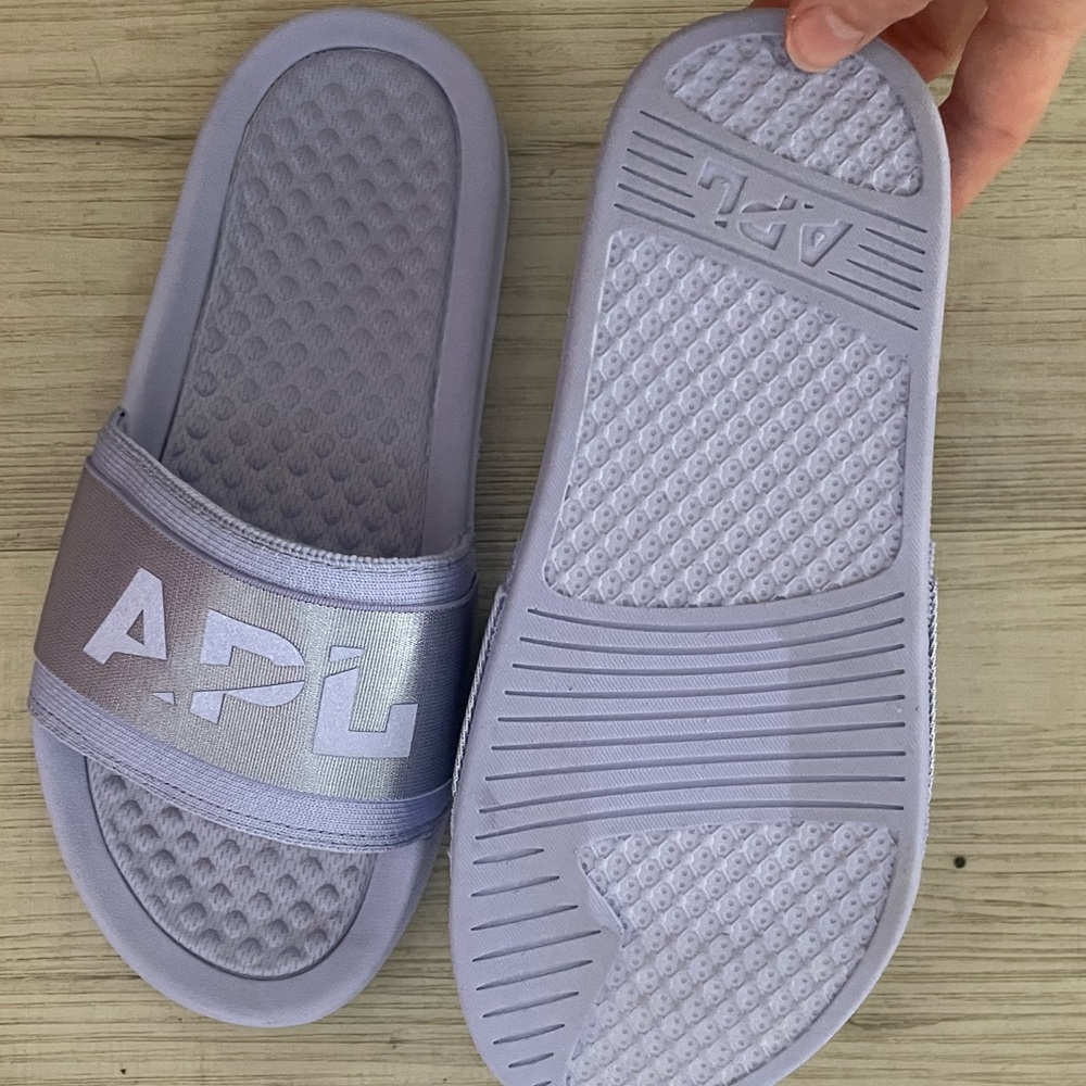 APL ❤️‍🔥 LOGO SLIDES IN LAVENDAR - Picture 11 of 11